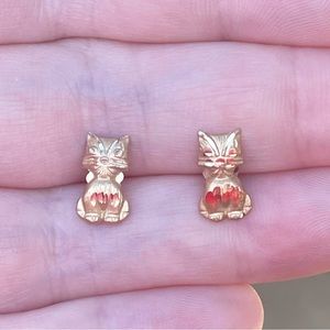 14k Yellow Gold Kitty Cat earrings for Cat Lovers!